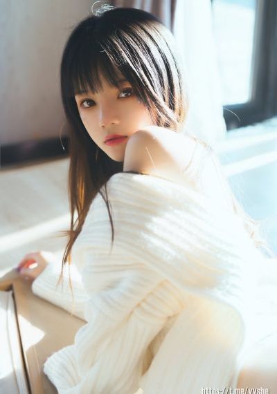 丝袜美女被躁的嗷嗷叫_DVD电影在线看
