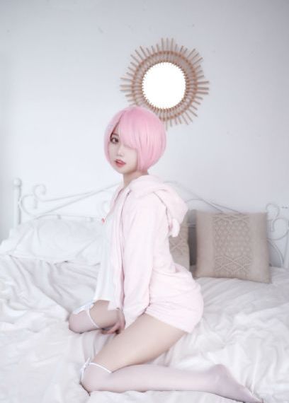 M月婷婷凹凸援精品综合_1080P神马影院手机在线